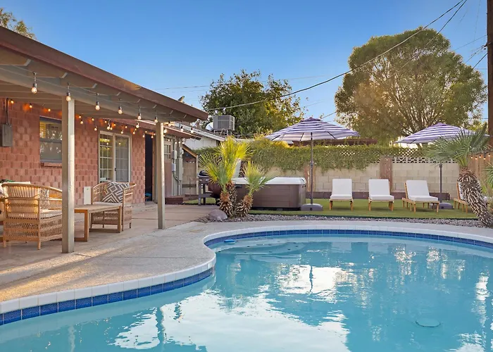 Pool, Hot Tub, 5 Minutes To Old Town *
